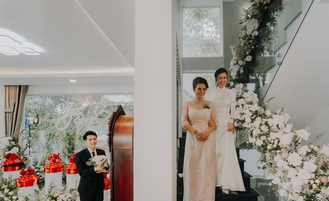 Ngắm nhìn siêu biệt thự của 2 cô dâu hot nhất showbiz Đông Nhi và Bảo Thy mà ngưỡng mộ