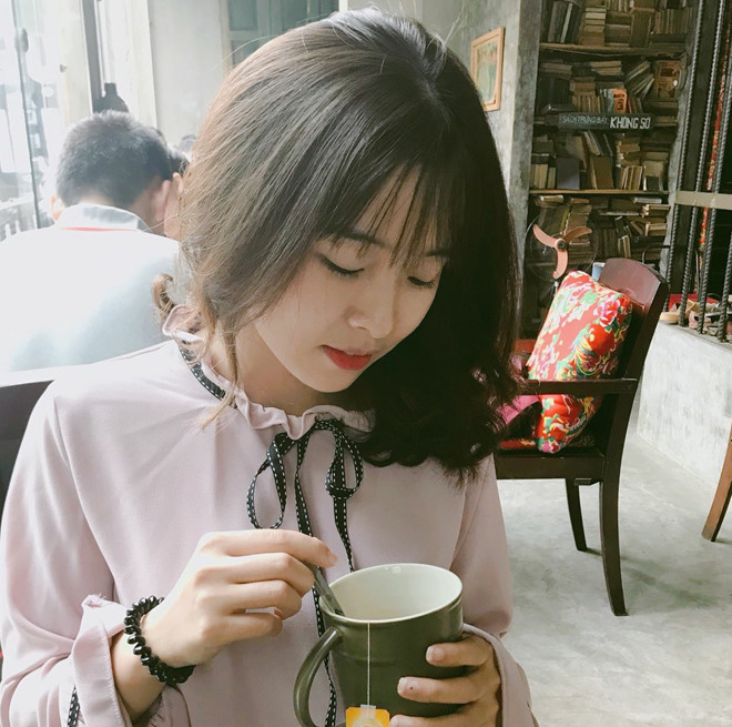 Cô giáo tiểu học cực xinh vừa là người mẫu ảnh, được học sinh yêu mến ảnh 6 Co giao tieu hoc la nguoi mau anh, duoc hoc sinh yeu men hinh anh 6