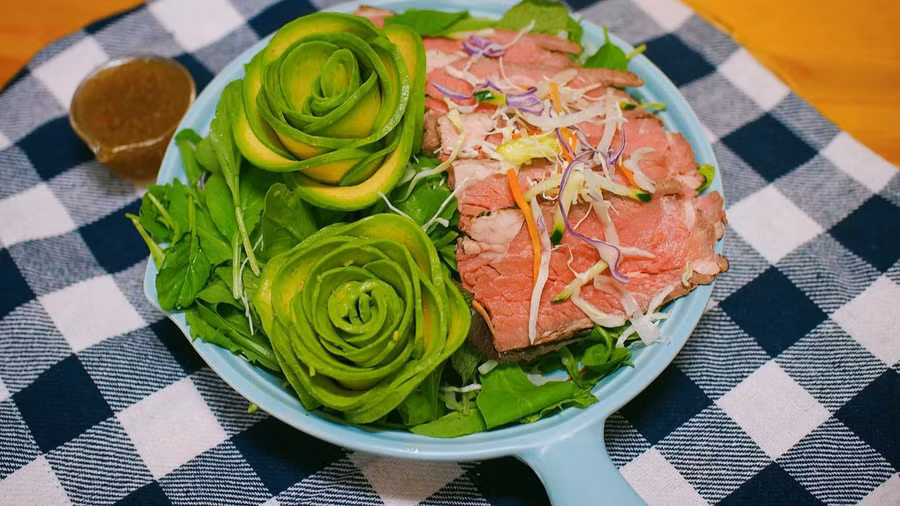 Rau mầm làm salad