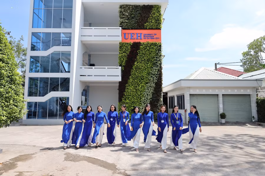 Mekong Talent 100 - Học bổng cực “chất” trong mùa dịch cho học sinh Đồng bằng sông Cửu Long