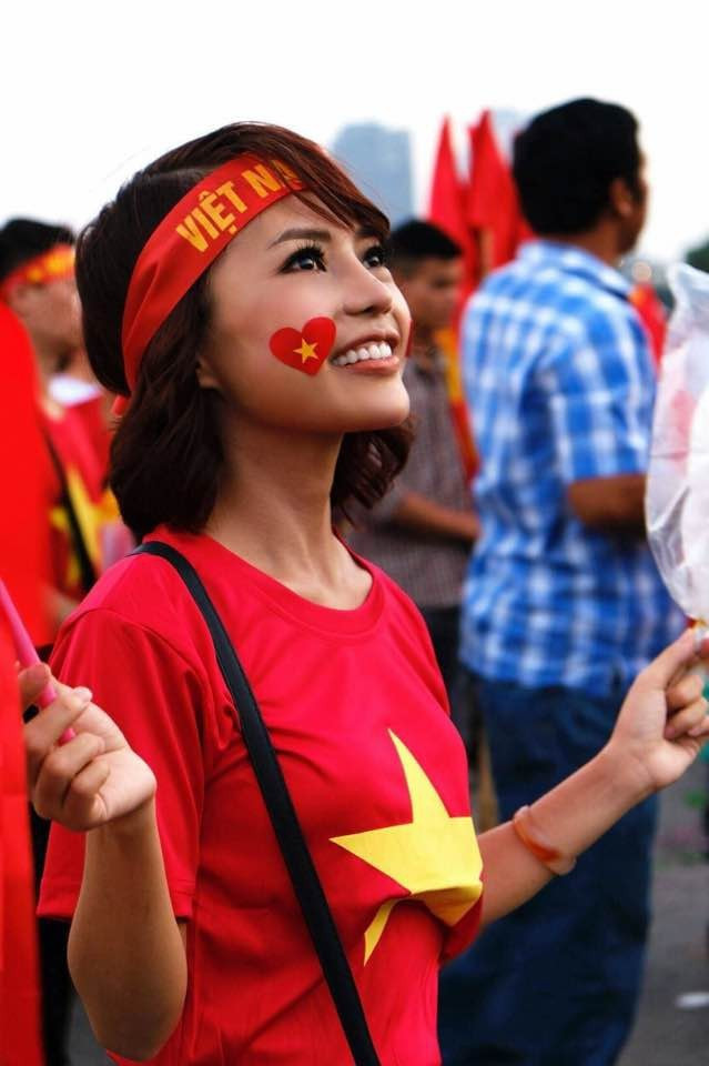 Ngỡ ngàng nhan sắc của mẹ đơn thân bị miệt thị ngoại hình khi livestream bán hàng ảnh 4 Mẹ đơn thân bị miệt thị về ngoại hình khi livestream bán hàng lột xác2