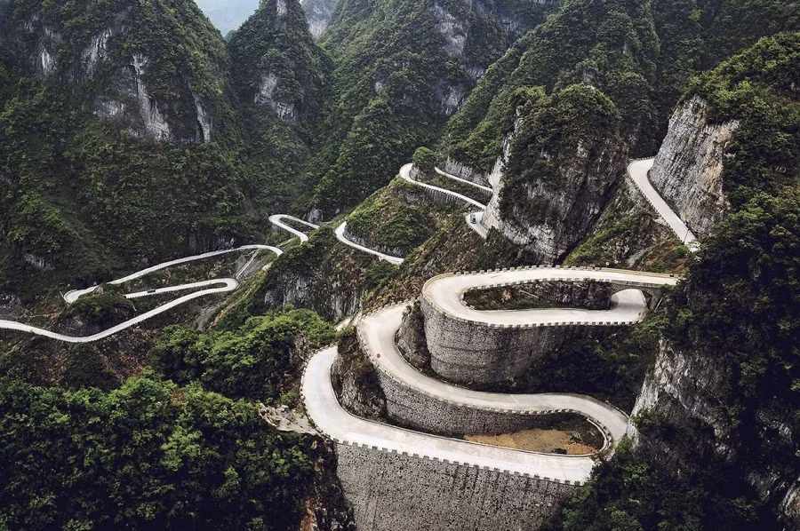 Những cung đường nguy hiểm nhất thế giới ảnh 8
