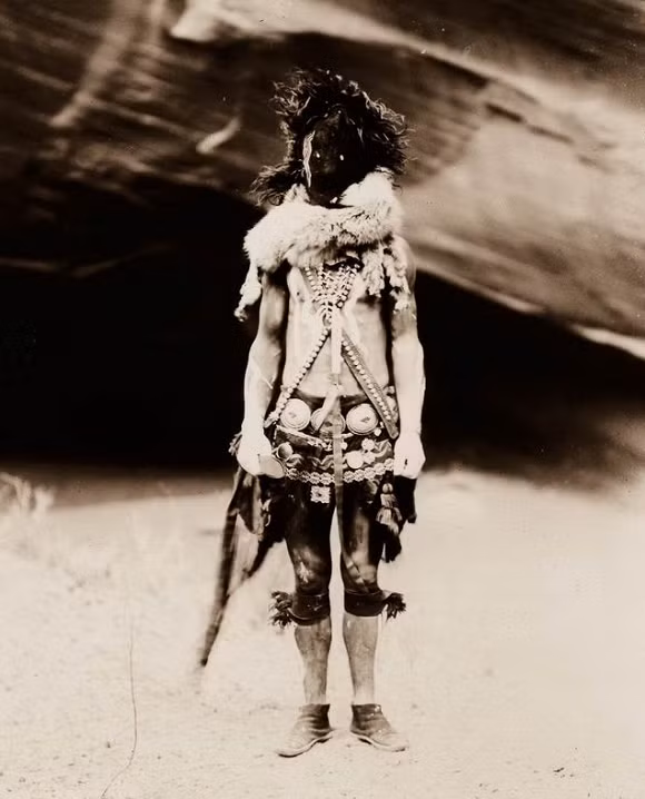 9-ngoisao.vn-w636-h788 4 9-ngoisao.vn-w636-h788 4