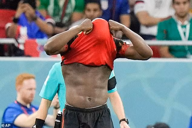 Có lẽ đây là màn trình diễn tệ hại nhất sự nghiệp của Romelu Lukaku. 