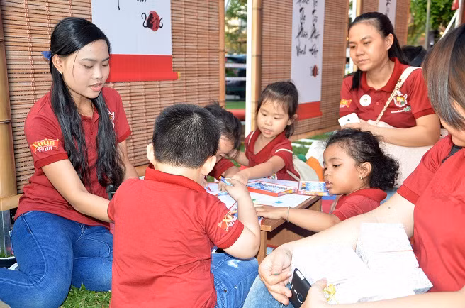 Không được chơi đùa là một thiệt thòi lớn của trẻ nhỏ