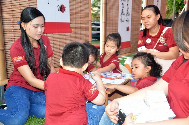 Không được chơi đùa là một thiệt thòi lớn của trẻ nhỏ