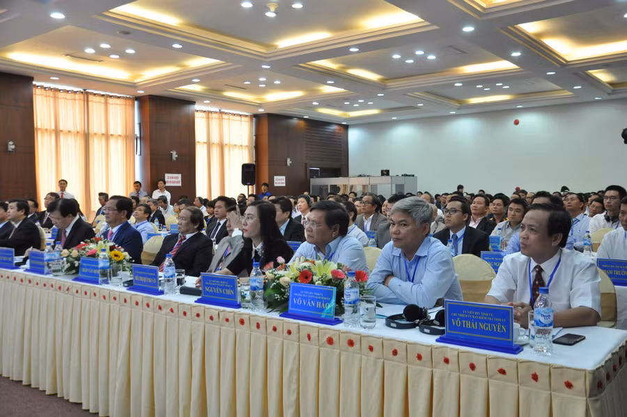 Hội nghị thu hút 500 đại biểu đến từ các doanh nghiệp trong nước và nước ngoài.
