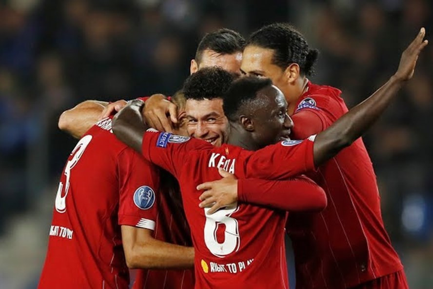 Champions League: Liverpool càn quét đất Bỉ, Inter hạ Dortmund