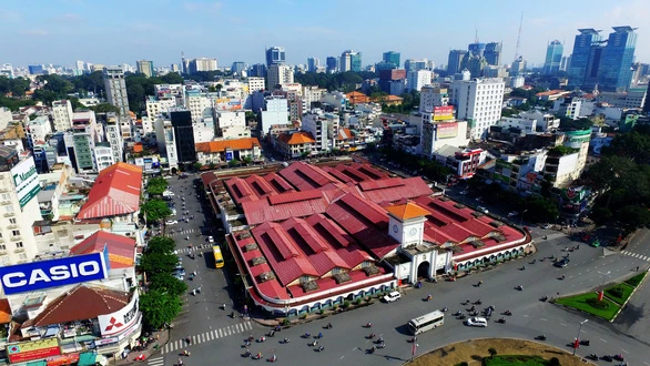 Nhiều công trình đã đi vào lòng người dân TP như chợ Bến Thành chưa được xếp hạng di tích - Ảnh: QUANG ĐỊNH