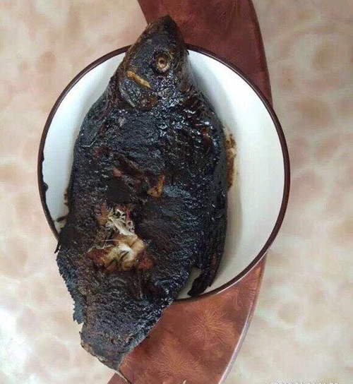 Món cá này rán hay nướng?