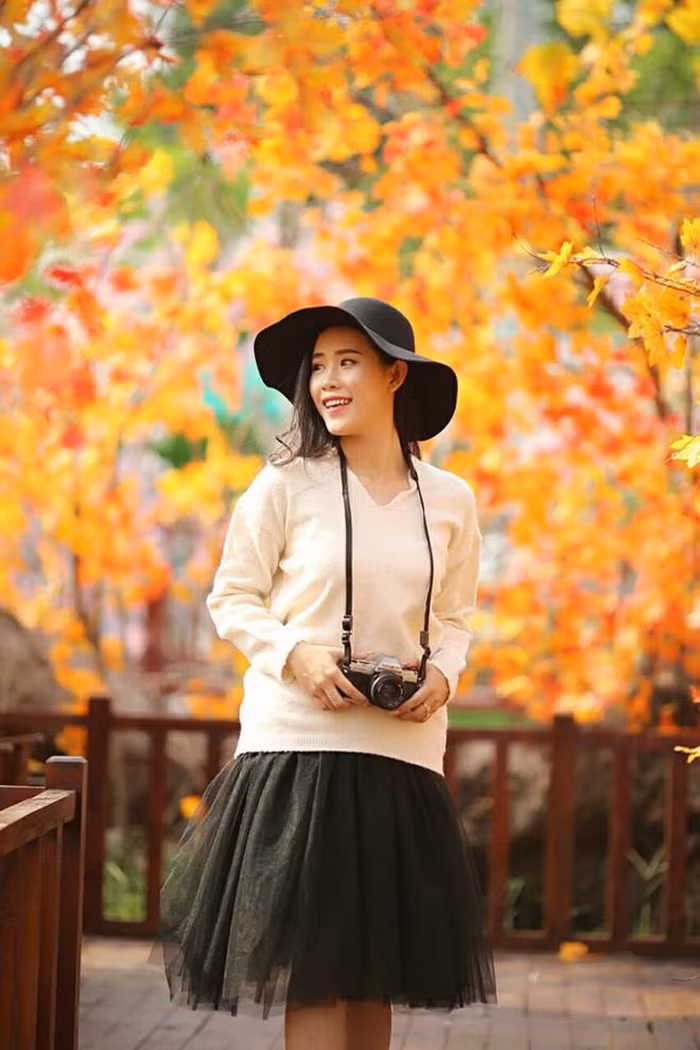 Dàn nữ sinh ĐH Văn Hiến toàn hot girl và thí sinh cuộc thi hoa hậu ảnh 11