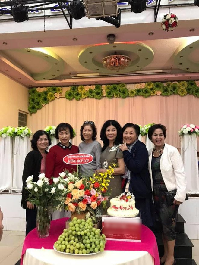 ban danh sach hop lop sau 50 nam, dia chi &#34;la&#34; cua 5 thanh vien khien bao nguoi cay mat - 4