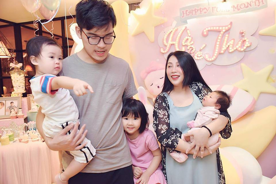 Những hình ảnh tưởng chừng hạnh phúc của vợ chồng nhà văn Gào trước khi ly hôn ảnh 9