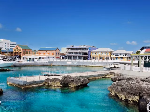 Những hòn đảo thơ mộng giới siêu giàu thế giới thường lui tới ảnh 10