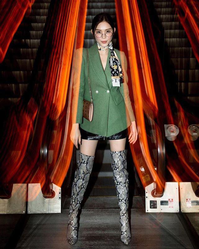 vua ra mat gia dinh thieu gia phillip nguyen, linh rin da dien do &#34;doi dau&#34; me chong tuong lai - 14