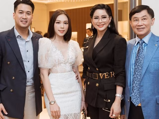 vua ra mat gia dinh thieu gia phillip nguyen, linh rin da dien do "doi dau" me chong tuong lai - 4