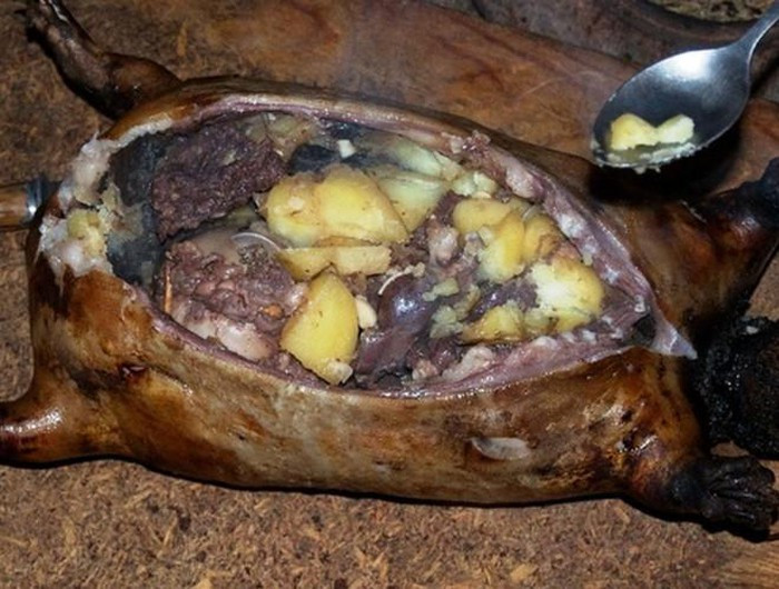 Rợn người với 9 món ăn "kinh dị" bậc nhất thế giới ảnh 19 Rợn người với 9 món ăn "kinh dị" bậc nhất thế giới ảnh 19