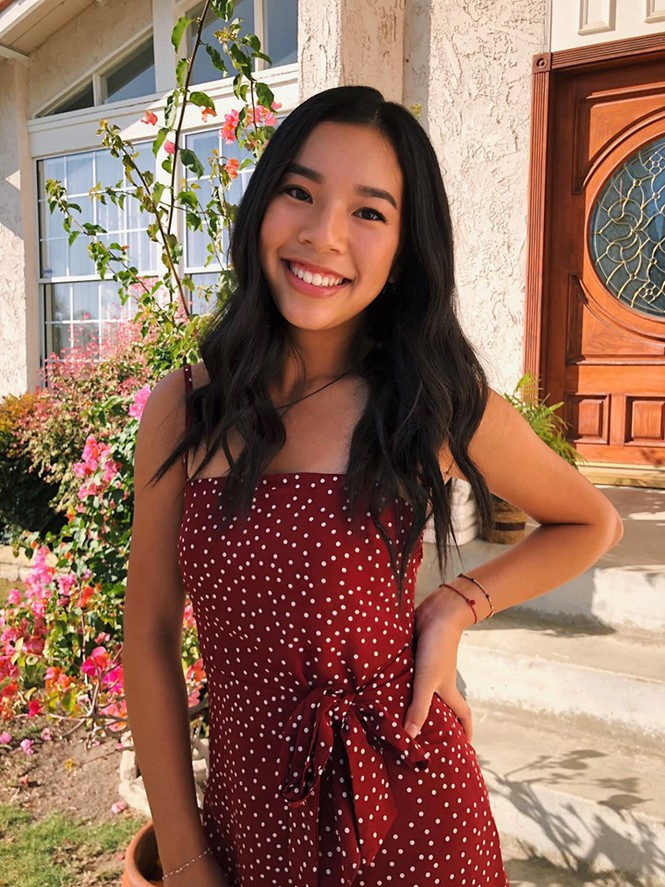 Hồng Đào khoe ảnh con gái 17 tuổi, ai cũng khuyên cho thi hoa hậu ảnh 2 Hồng Đào khoe ảnh con gái 17 tuổi, ai cũng khuyên cho thi hoa hậu - ảnh 3