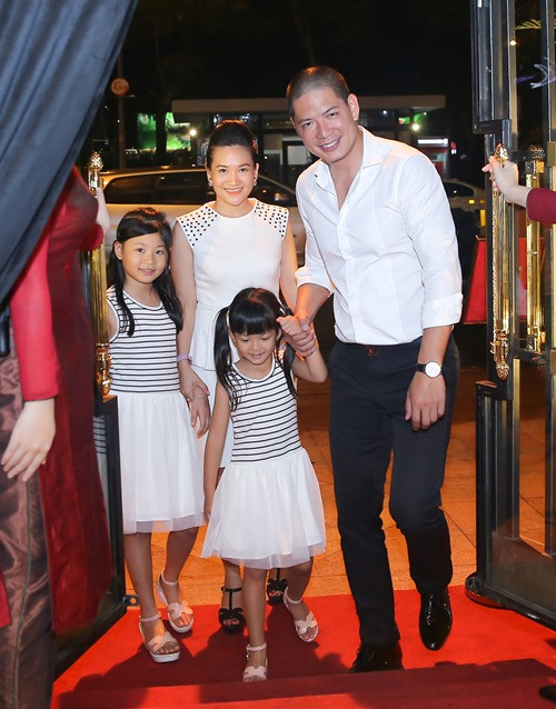 Những cô vợ đại gia tài sắc vẹn toàn của sao nam Việt ảnh 12 Giải trí - Những cô vợ đại gia tài sắc vẹn toàn của sao nam Việt (Hình 12).