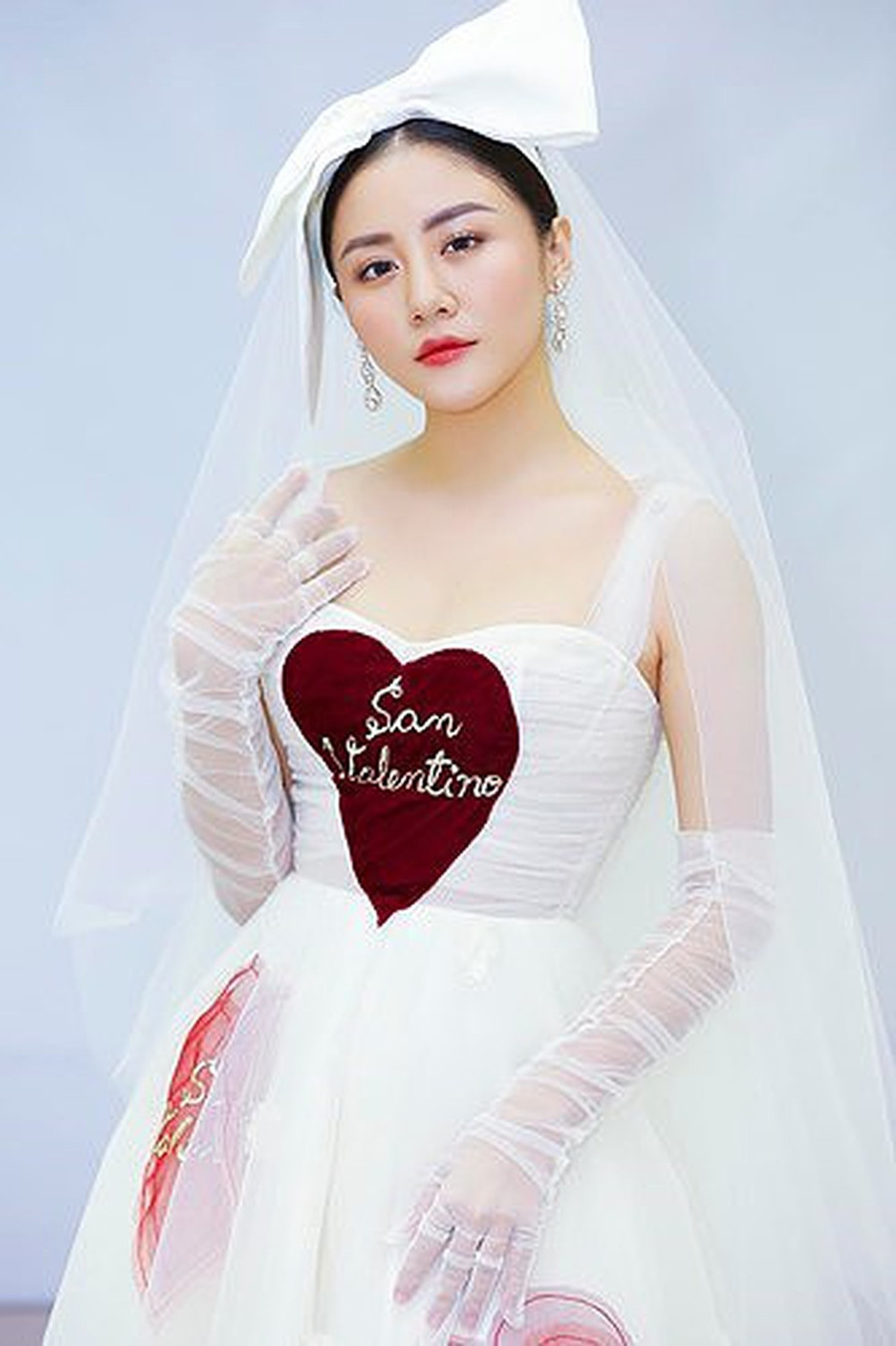 Phía Văn Mai Hương nói gì trước tin đồn sắp kết hôn với Bùi Anh Tuấn? ảnh 2