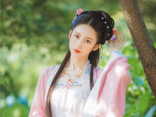 choang vang voi nhung cach thuc chon my nhan thi tam di thuong cua hoang de thoi xua hinh anh 5