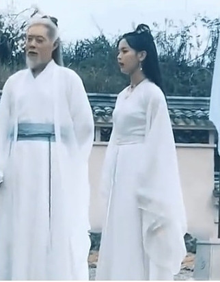 Tạo hình Bạch Thiển của Dương Mịch liên tục bị bắt chước-8