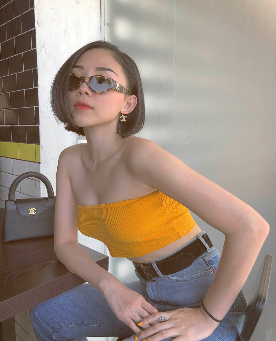 Bộ sưu tập mắt kính hàng hiệu khủng không ai sánh bằng tại Vbiz của Tóc Tiên ảnh 1 toc tien va bst mat kinh hang hieu khung khong ai sanh bang tai vbiz - 3