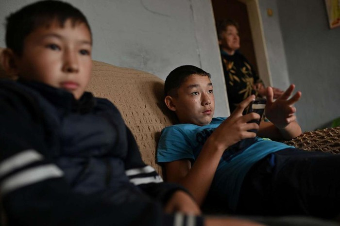 Cuộc sống của học sinh duy nhất trong ngôi làng chỉ có 39 người ảnh 12 Cuộc sống của học sinh duy nhất trong ngôi làng chỉ có 39 người ảnh 12