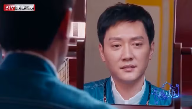 Tham gia show Gặp gỡ thiên đàn, Phùng Thiệu Phong nhiều lần để lộ ra gương mặt mệt mỏi thiếu sức sống.