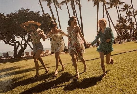 5 điều nên ghi nhớ khi đi du lịch với hội bạn bè ảnh 4 Ghim ngay những lời khuyên này đi du lịch với nhóm bạn dễ dàng hơn hẳn