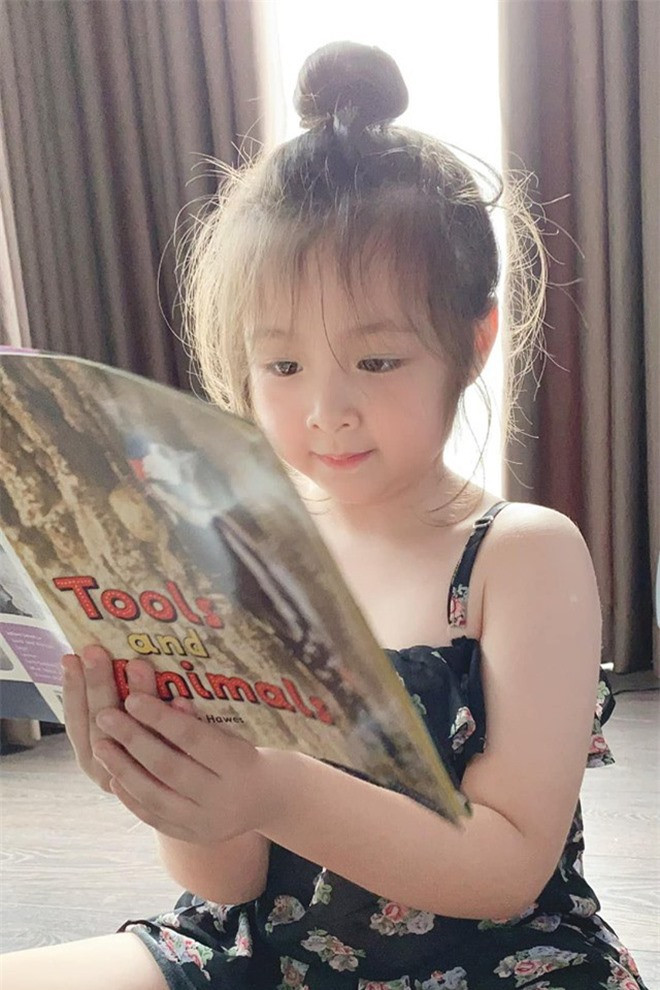 Cadie Mộc Trà con gái Elly Trần quá xinh xắn, đáng yêu nhận mưa lời khen ảnh 4