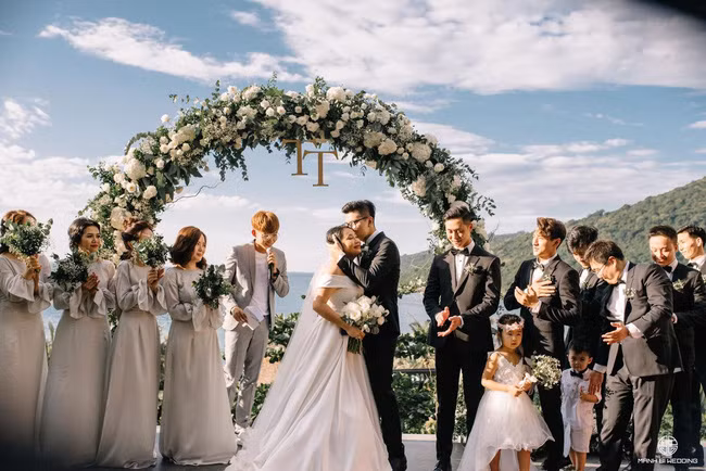 Những hình ảnh tưởng chừng như hạnh phúc của vợ chồng nhà găn Gào trước khi ly hôn - Ảnh 2.