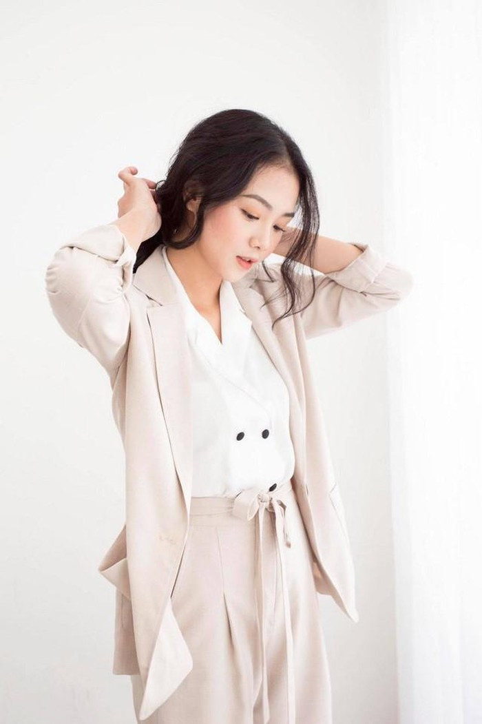 Dàn nữ sinh ĐH Văn Hiến toàn hot girl và thí sinh cuộc thi hoa hậu ảnh 1