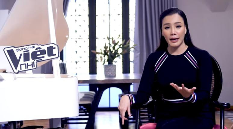 Vắng bóng quá lâu, Hồ Quỳnh Hương bất ngờ xuất hiện với tạo hình khác lạ ảnh 5 Vắng bóng quá lâu, Hồ Quỳnh Hương bất ngờ xuất hiện với tạo hình khác lạ ảnh 5