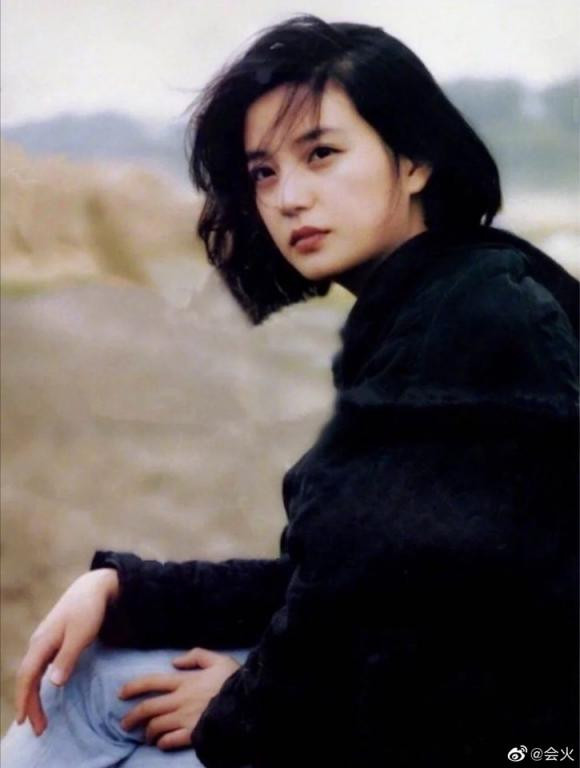 vy4-ngoisao.vn-w725-h960.jpg 1 triệu vy, nhan sắc, sao hoa ngữ