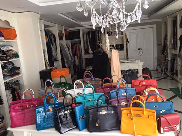 Biệt thự xa hoa của Giáng My, nhìn bể cá Koi trong phòng tắm rộng bằng căn hộ nhà người khác là đủ ngất ngây - Ảnh 12.