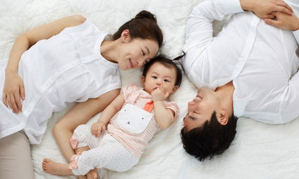 13 điều cha mẹ tuyệt đối không nên làm khi có trẻ nhỏ