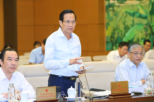 Chủ tịch Quốc hội: Không phải tăng tuổi hưu để chúng tôi ở lại