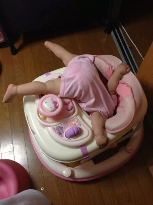 Thấy con yên ắng trong phòng, mở cửa bước vào mẹ “đứng tim” trước hiện trường như phim kinh dị ảnh 12 Thấy con yên ắng trong phòng, mở cửa bước vào mẹ “đứng tim” trước hiện trường như phim kinh dị ảnh 12