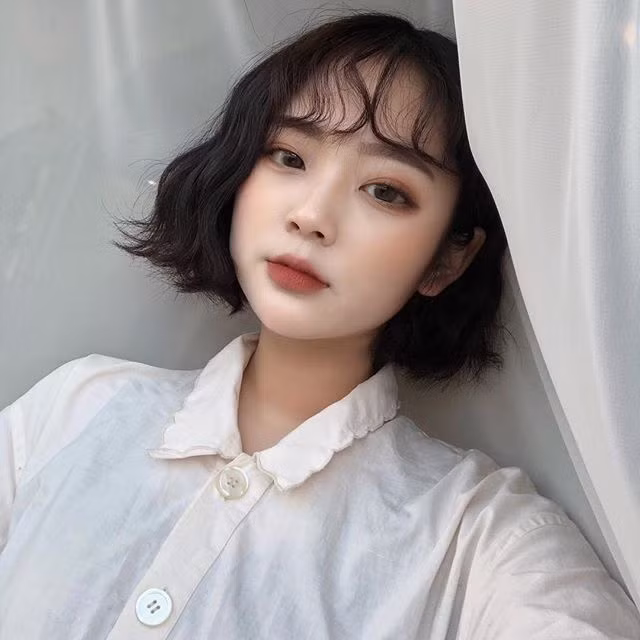 Cập nhật ngay loạt mẫu tóc ngắn hót hòn họt để tỏa sáng chói chang trong nắng hè