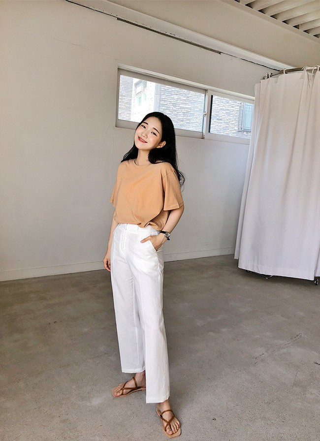 5 items cứ diện là mặc nhiên đẹp, nên có trong tủ đồ của bạn ảnh 4 Empty