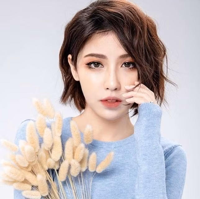 Cập nhật ngay loạt mẫu tóc ngắn hót hòn họt để tỏa sáng chói chang trong nắng hè