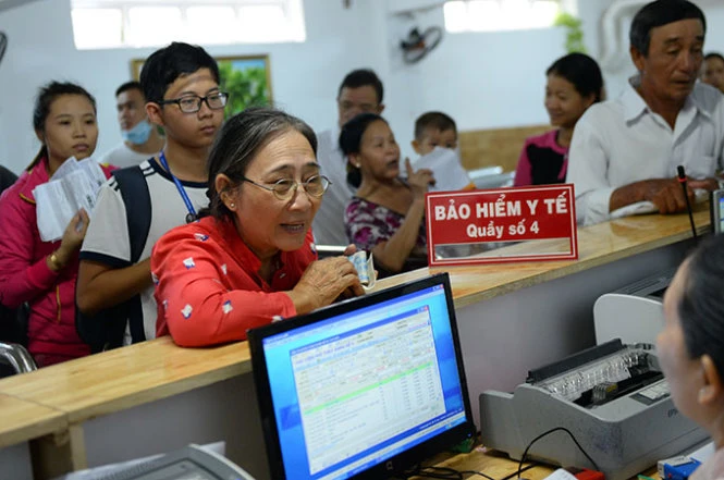 Khắc phục điểm yếu, tiến tới bảo hiểm y tế toàn dân