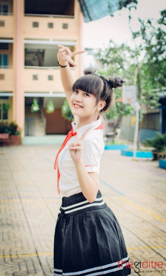 Sau những nỗ lực bền bỉ của bản thân, Anh Đào cũng đã có được một số công việc ổn định với mức thu nhập khá “rủng rỉnh”. Quan trọng hơn là cô nàng ngày càng được nhiều người biết đến, cụ thể trên trang cá nhân của 9X đã có hơn 450 nghìn lượt theo dõi.