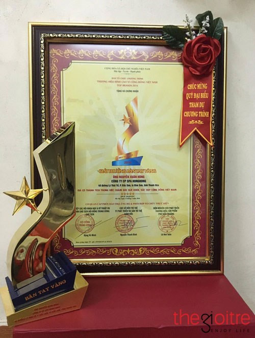 Những phần thưởng danh giá mà giám đốcSpa Hong Kong Cơ sở 6 ở Bỉm Sơn có được. Những phần thưởng danh giá mà giám đốcSpa Hong Kong Cơ sở 6 ở Bỉm Sơn có được.