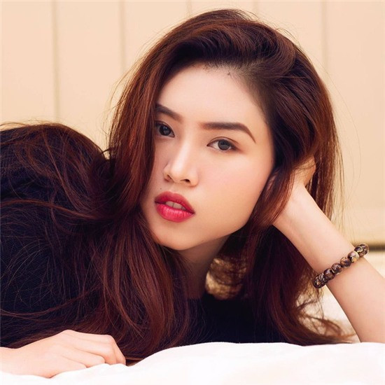 5 nàng Beauty blogger Việt xinh đẹp và cực hút fan trên mạng xã hội - Ảnh 9. 5 nàng Beauty blogger Việt xinh đẹp và cực hút fan trên mạng xã hội - Ảnh 9.