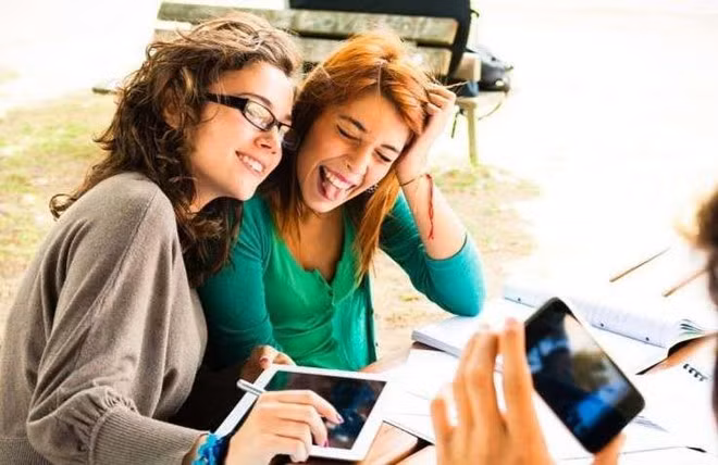 Cu song the nay, bao sao den ban than cung khong choi voi minh nua hinh anh 1 