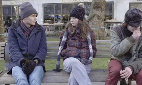 Cộng đồng mạng - Con trai tỷ phú&nbsp;từng hẹn hò Linsay Lohan vỡ mộng sau 3 ngày làm người vô gia cư (Hình 3).