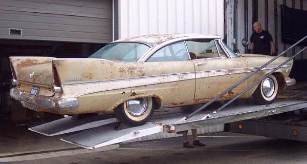 Chôn siêu xe 50 năm để thành kho báu, đến khi khai quật ai nấy đều câm nín - Hình 13