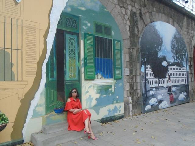 Tìm về ký ức ngôi nhà có cửa sổ xanh Tìm về ký ức ngôi nhà có cửa sổ xanh